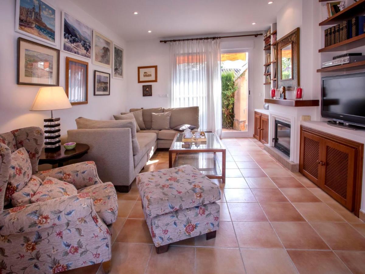 Holiday Home Larauri Oliva Nova By Interhome Dış mekan fotoğraf
